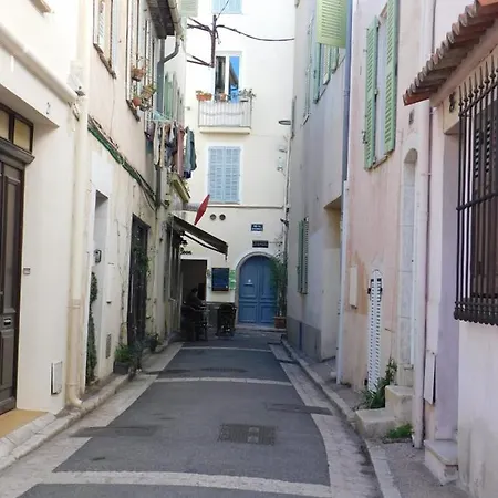Charming Air-conditioned T1 Bis 'les Bains' In The Heart Of Old Apartamento *