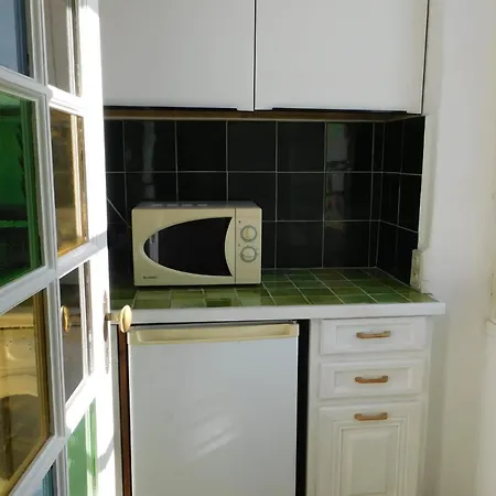 Charming Air-conditioned T1 Bis 'les Bains' In The Heart Of Old Apartamento *